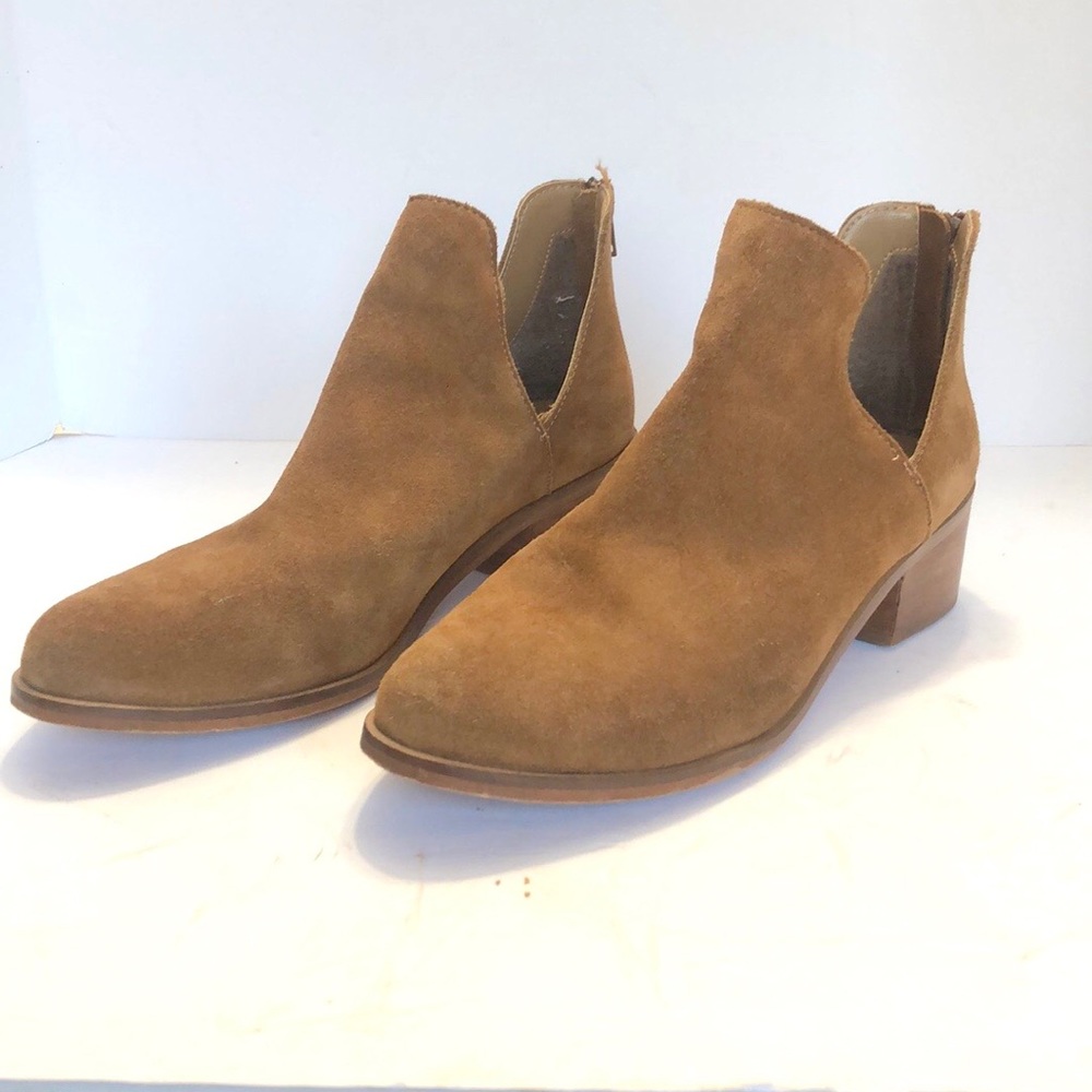 Steve Madden Caramel Brown V-Sides Almond Toe Back Zip Block Heel Boots size 10